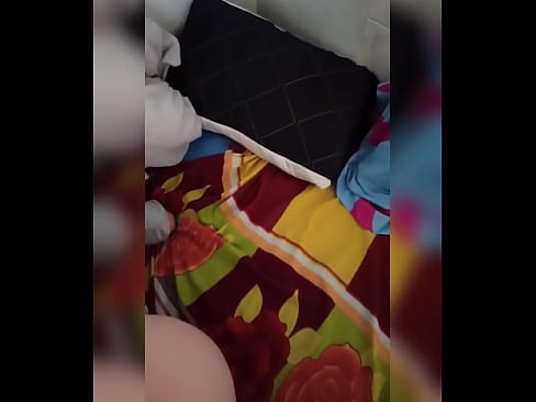 ❤️ Moja cimerica ostaje sama doma jer joj muž ide na odmor a ja koristim priliku da je pojebem i napunim joj dupe mlijekom ️❌ Ključe kod nas ❌️